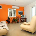 With Parking Space Lumbarda, Korcula - 4370 Апартаменты