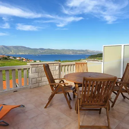 With Parking Space Lumbarda, Korcula - 4370 *