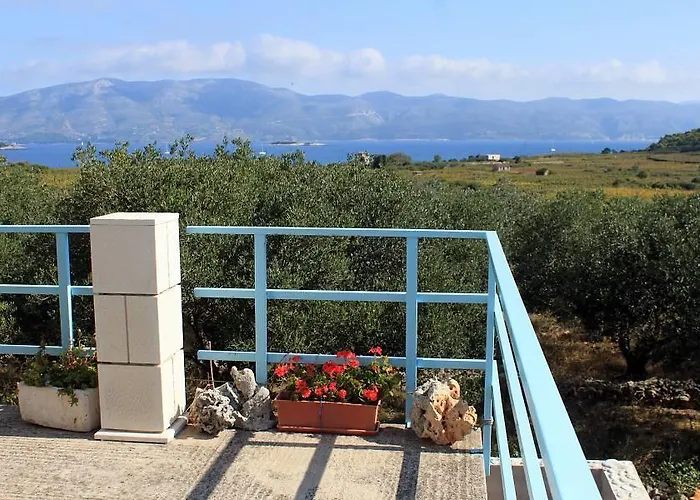 Apartmán With Parking Space Lumbarda, Korcula - 4370 Lumbarda