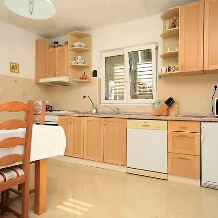 With A Parking Space Lumbarda, Korcula - 4370 Apartment Lumbarda