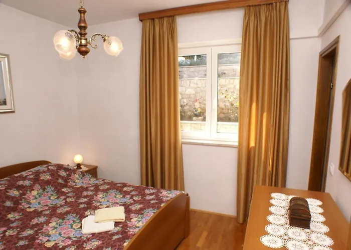 公寓 With Parking Space Lumbarda, Korcula - 4370 鲁巴达