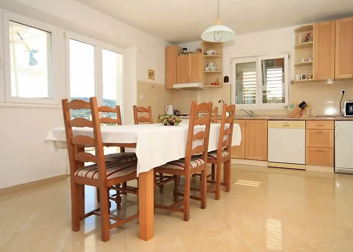 With Parking Space Lumbarda, Korcula - 4370 * 鲁巴达